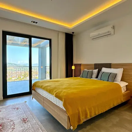Dag Ve Sehir Manzarali 4* Fethiye