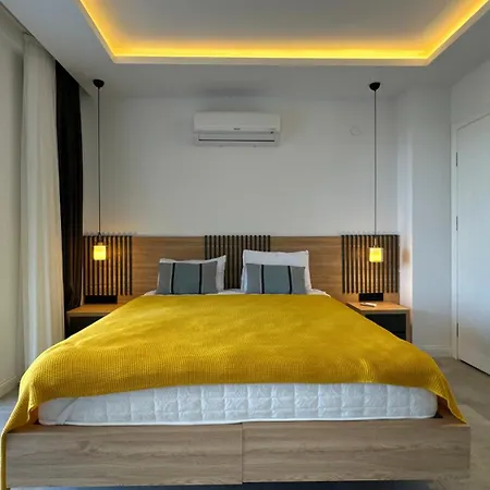 Dag Ve Sehir Manzarali Hotel 4*